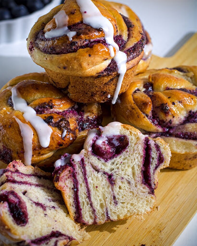 Blueberry Brioche RollsBlueberry Brioche Rolls