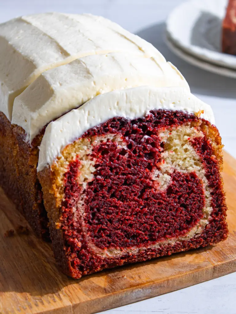 How to make moist red velvet loaf without eggs