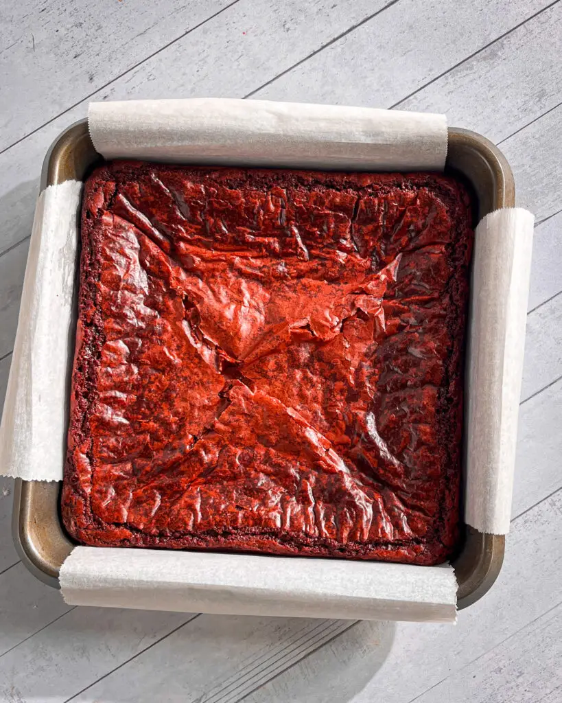 How to make moist red velvet brownies without eggs