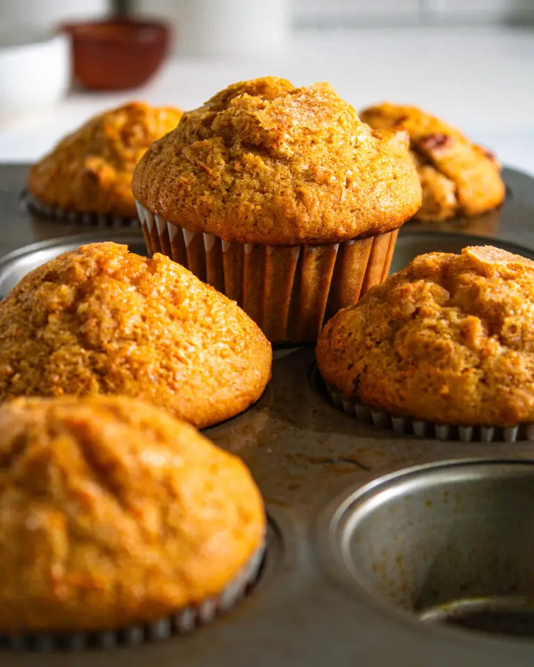 How to make carrot cake muffins without eggs