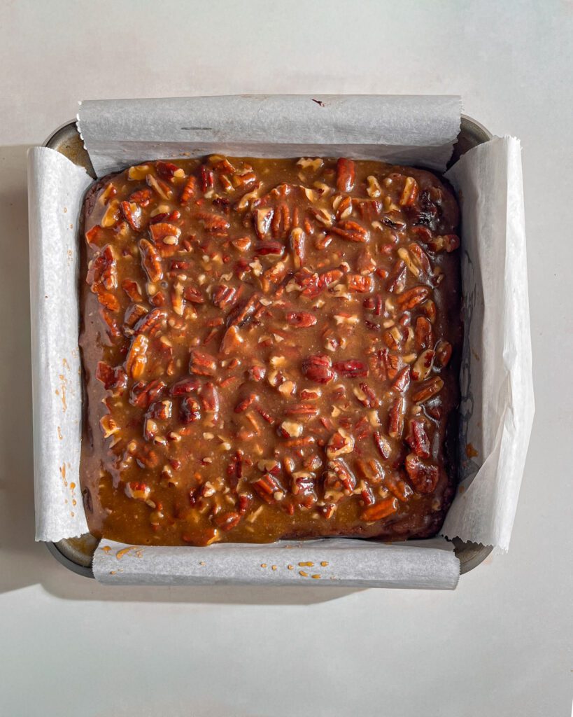 how to make eggless and vegan Pecan Pie Brownies Recipe