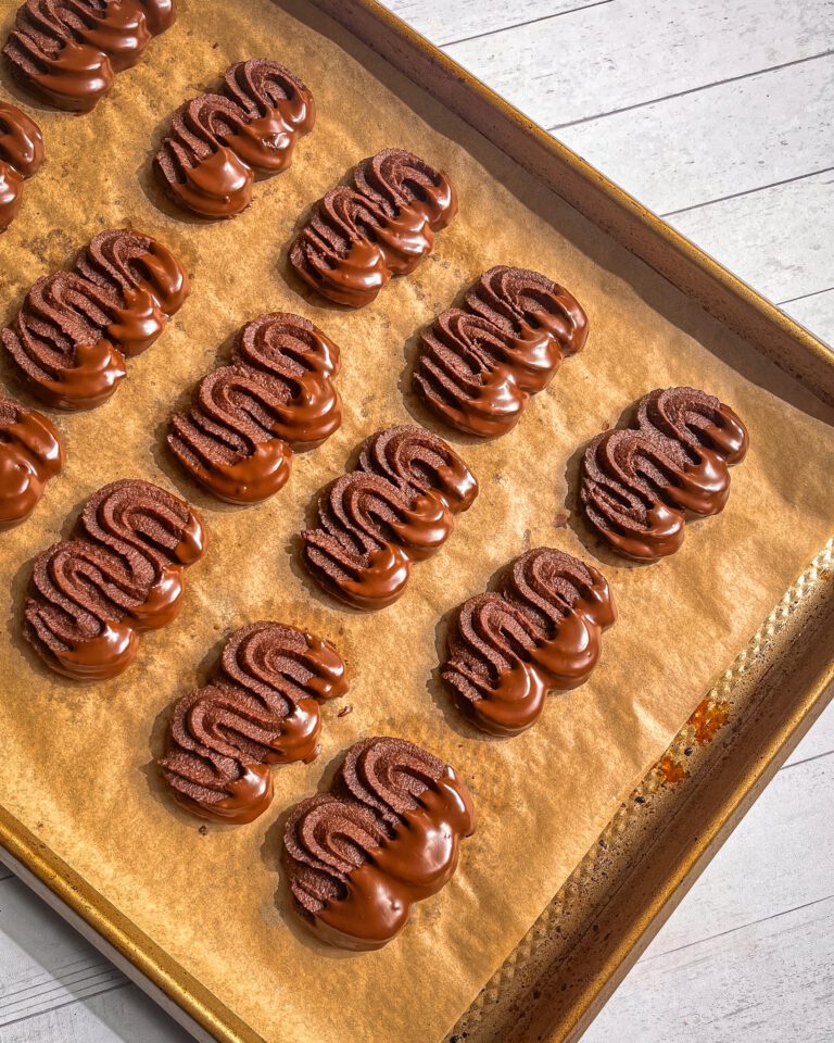 how to make Chocolate Butter Cookies (spritz biscuits)